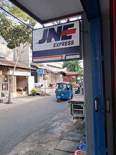 JNE Nusantara Cempaka Baru