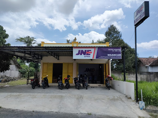 JNE express ngancar