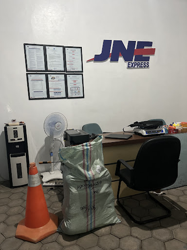 JNE Hadipolo