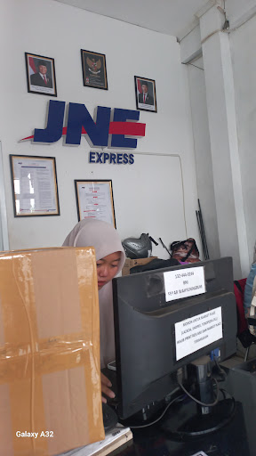 JNE Gudang Bayan