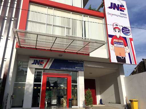 JNE Cabang Utama Madiun
