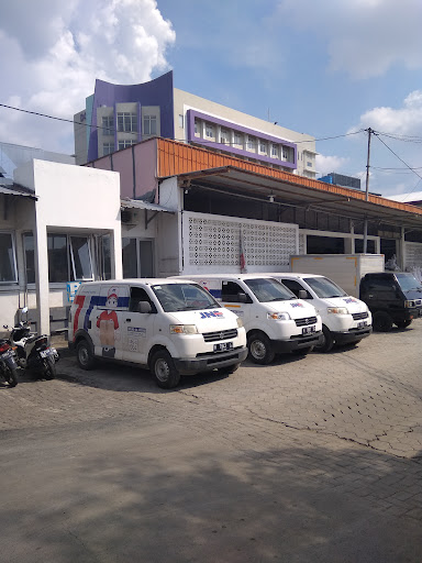 Gudang JNE Madukoro