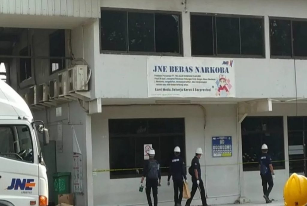 gudang jne ringinsari