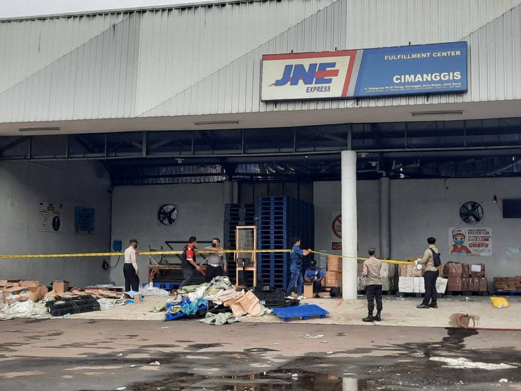 jne cimanggis fulfillment center